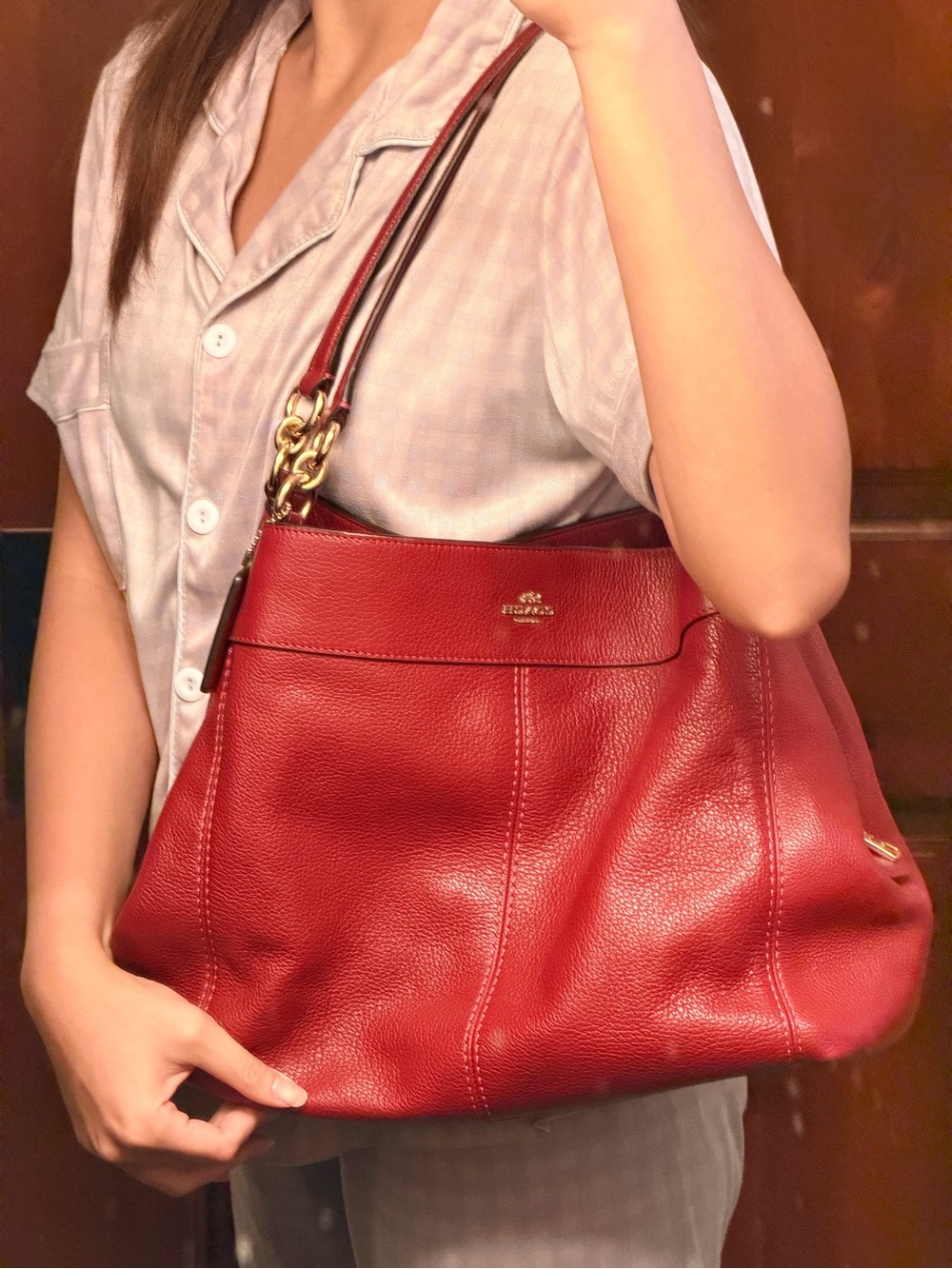 Coach Lexy Pebbled Leather Shoulder Bag in Wine Red with Gold Hardware - Picture 13 of 13